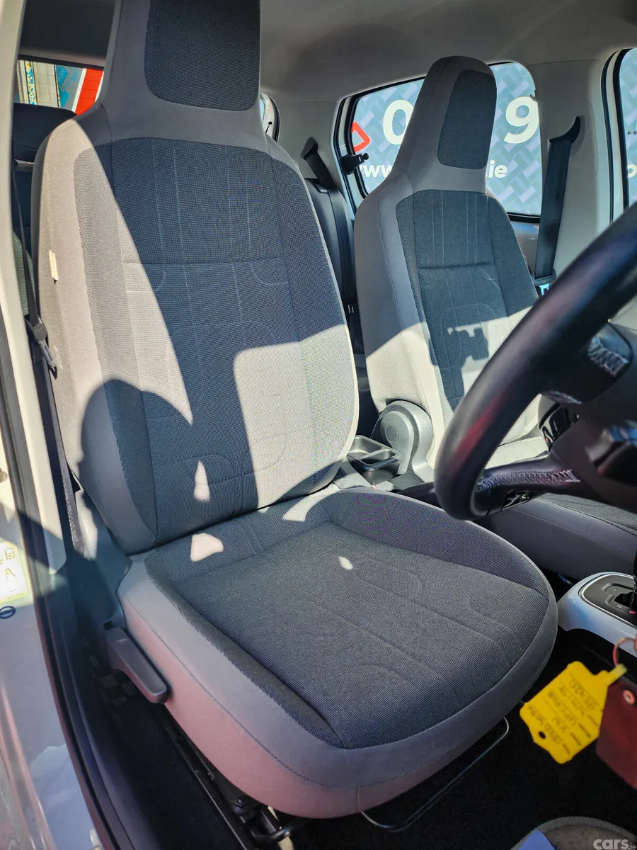Volkswagen up! Hatchback, Petrol, 2015, White