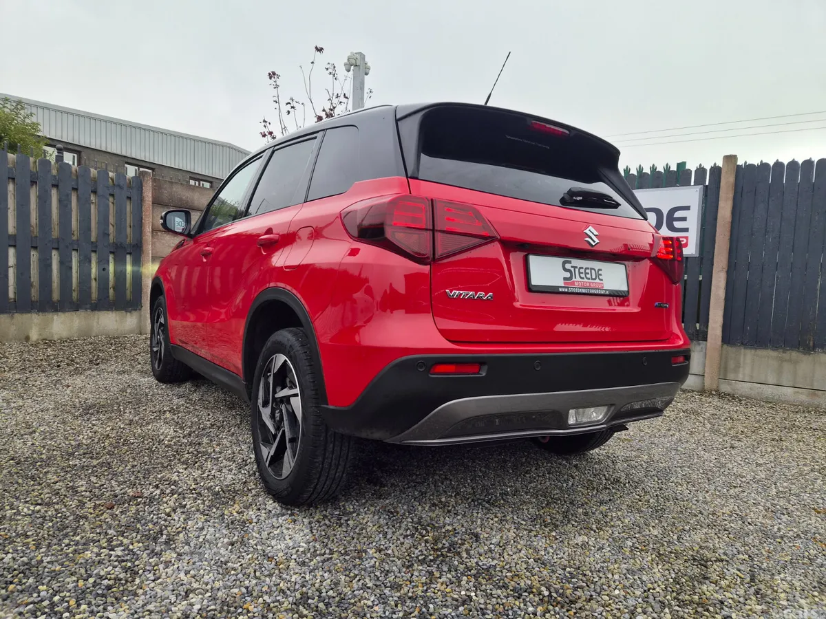 Suzuki Vitara SUV, Petrol Hybrid, 2025, Red