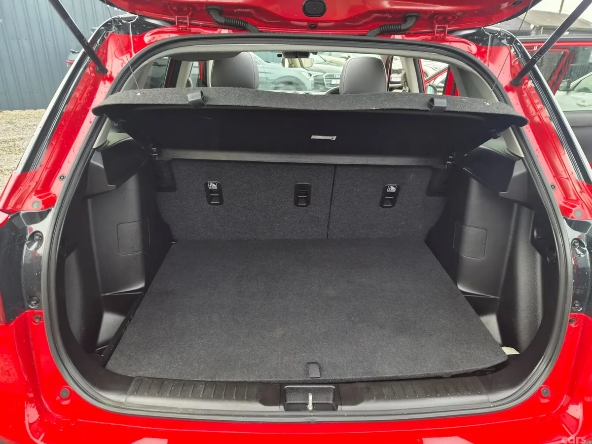 Suzuki Vitara SUV, Petrol Hybrid, 2025, Red