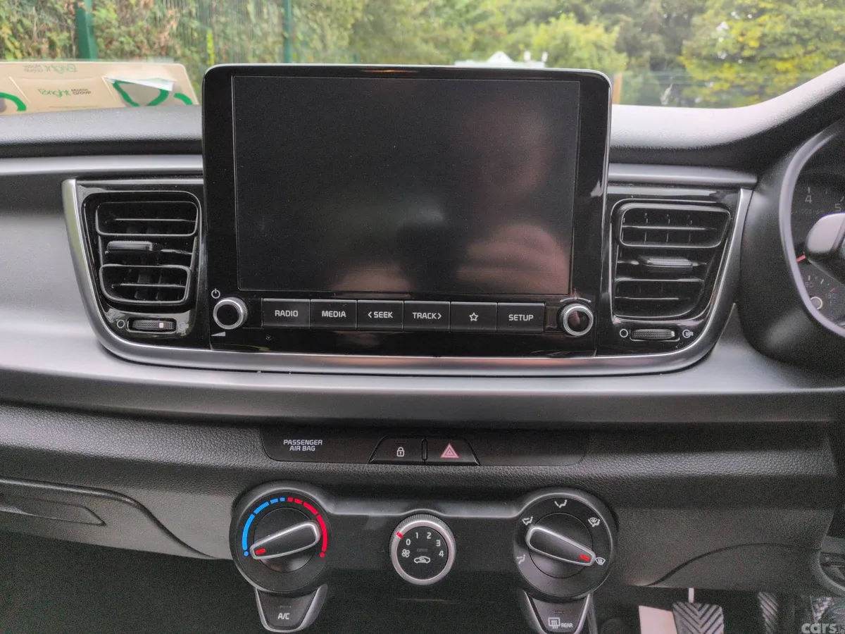 Kia Rio Hatchback, Petrol, 2022, Grey