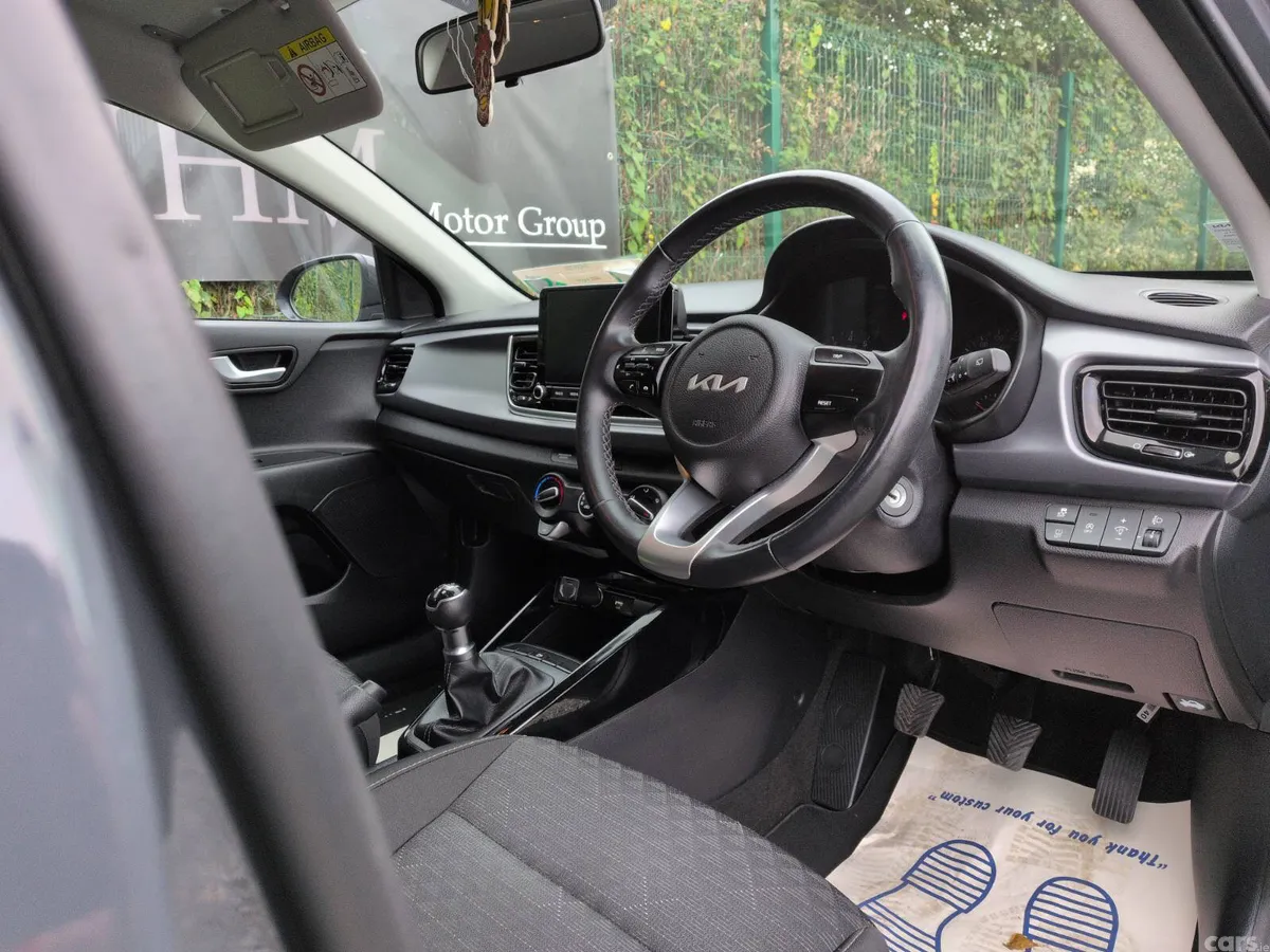 Kia Rio Hatchback, Petrol, 2022, Grey