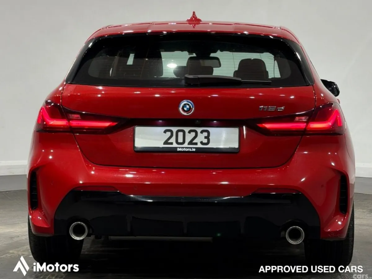 BMW 1-Series Hatchback, Diesel, 2023, Red
