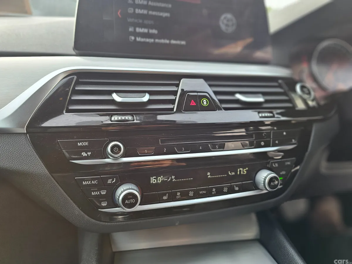 BMW 5-Series Saloon, Diesel, 2018, Blue