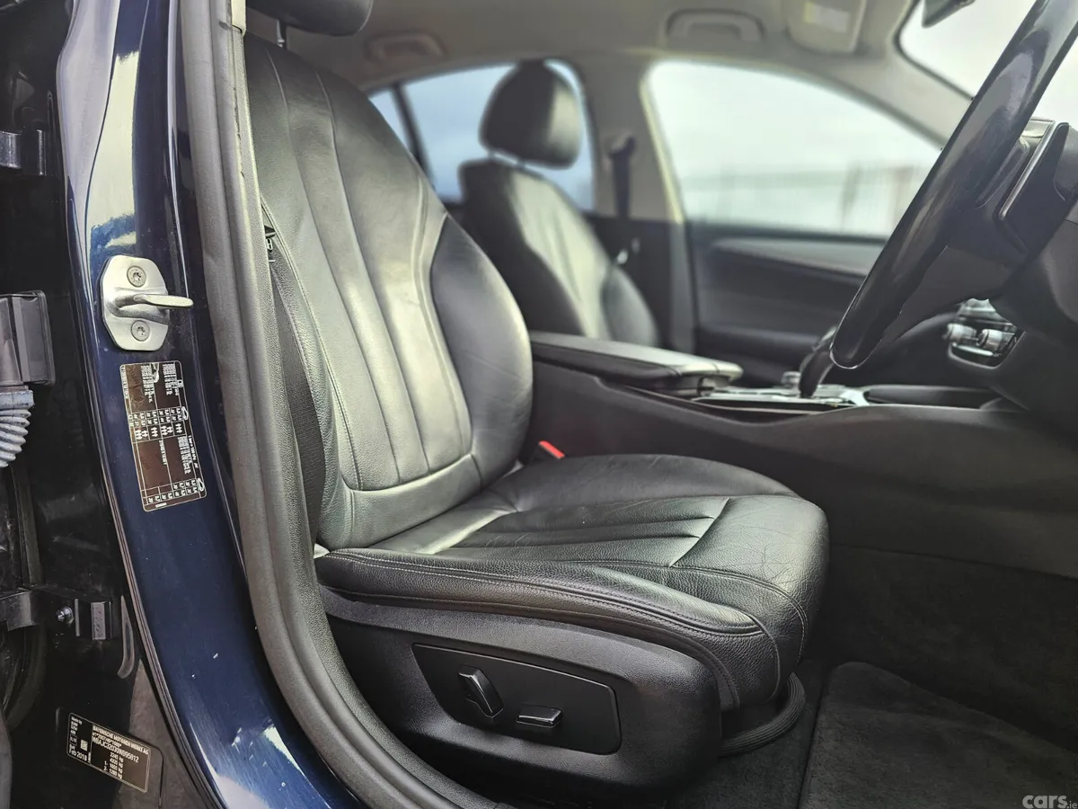 BMW 5-Series Saloon, Diesel, 2018, Blue