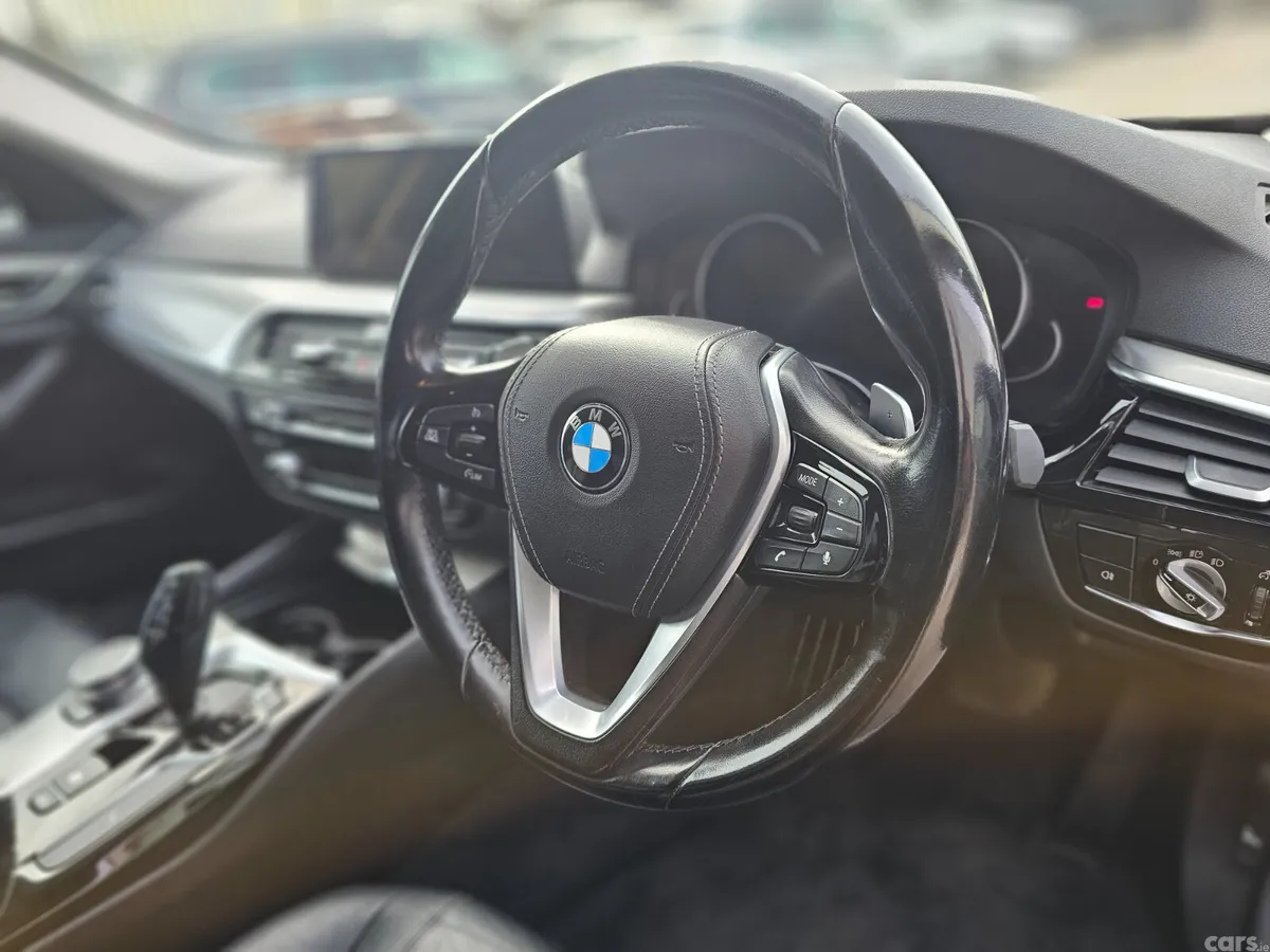 BMW 5-Series Saloon, Diesel, 2018, Blue