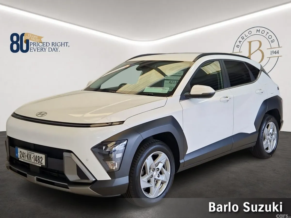 Hyundai KONA MPV, Petrol, 2024, White