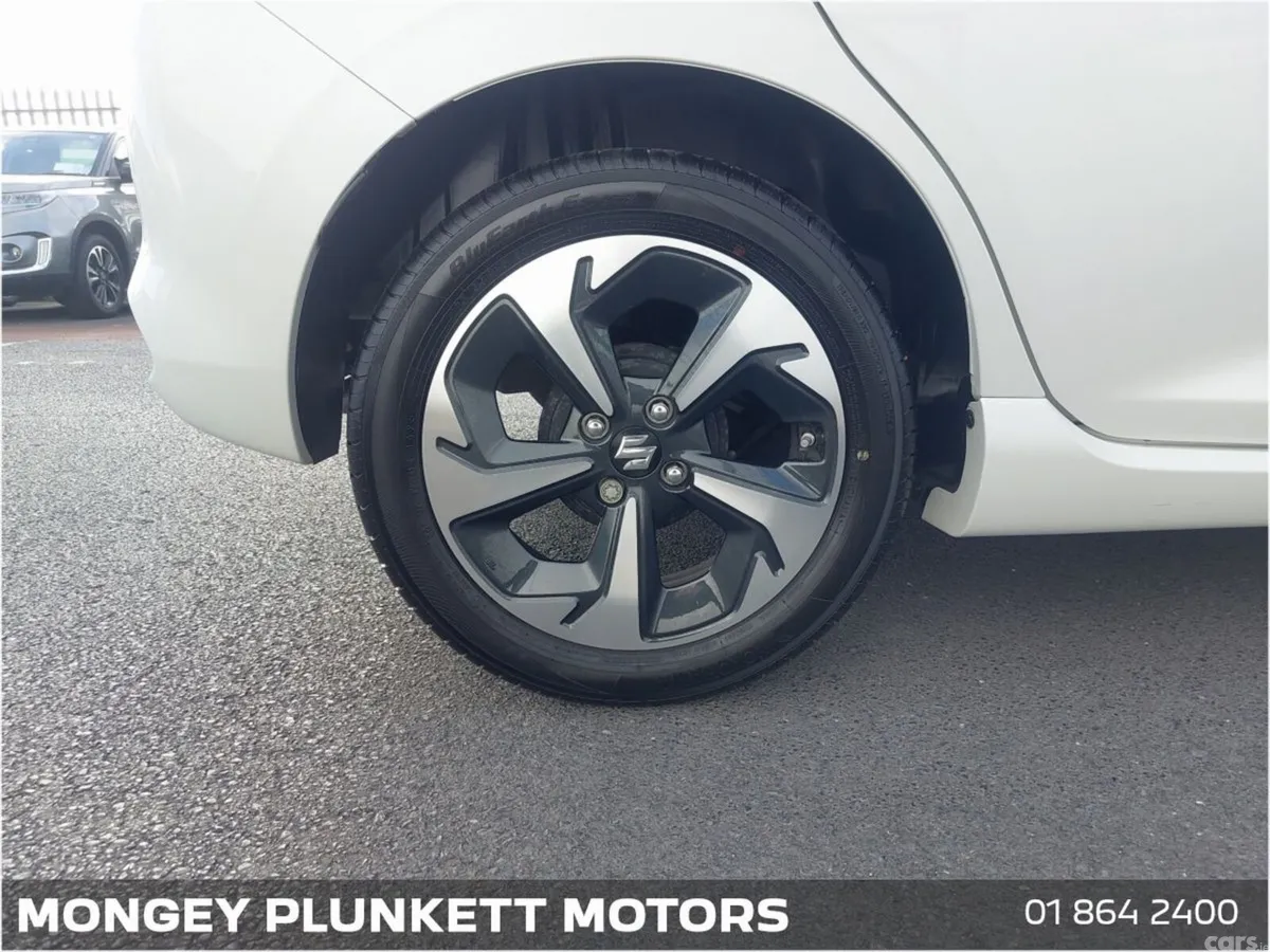 Suzuki Swift Hatchback, Petrol Hybrid, 2026, White
