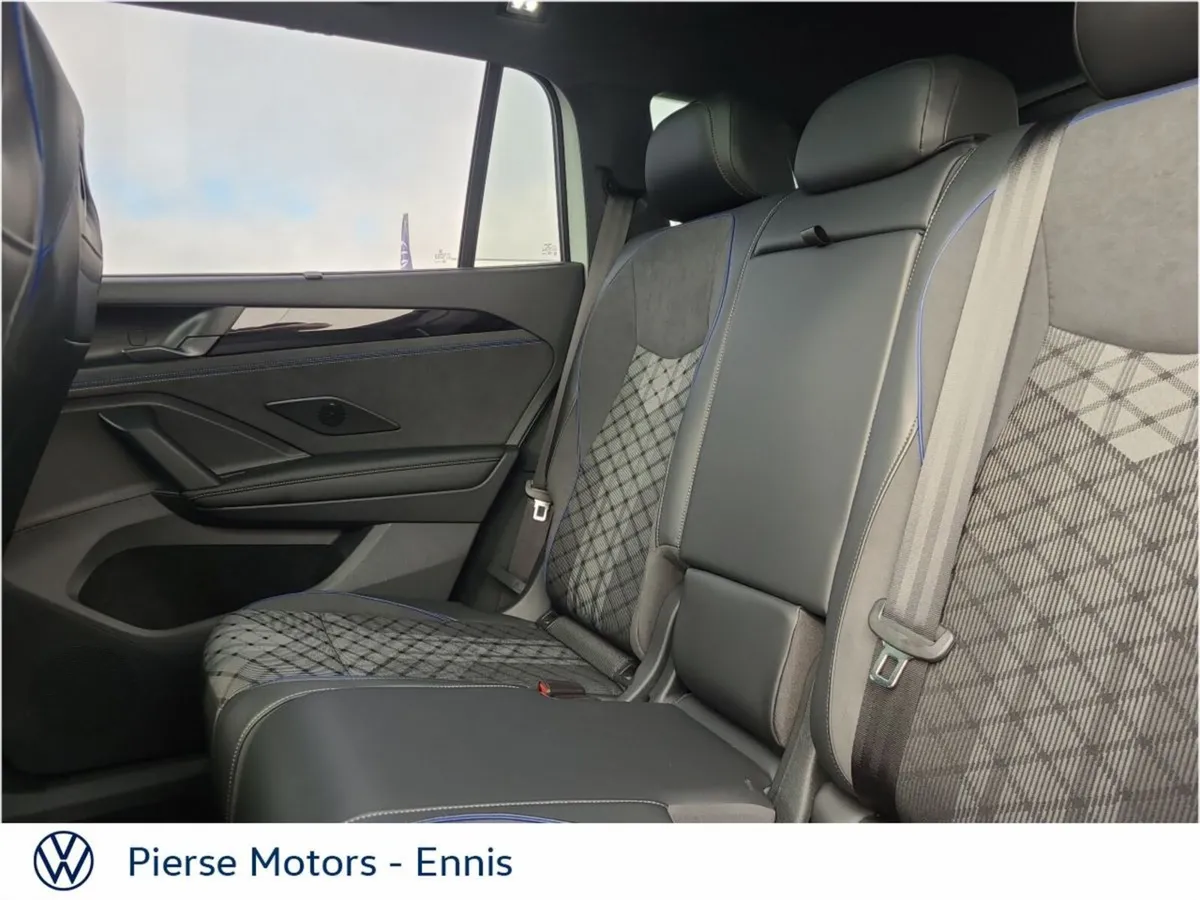 Volkswagen Tayron Estate, Petrol Plug-in Hybrid, 2025, White