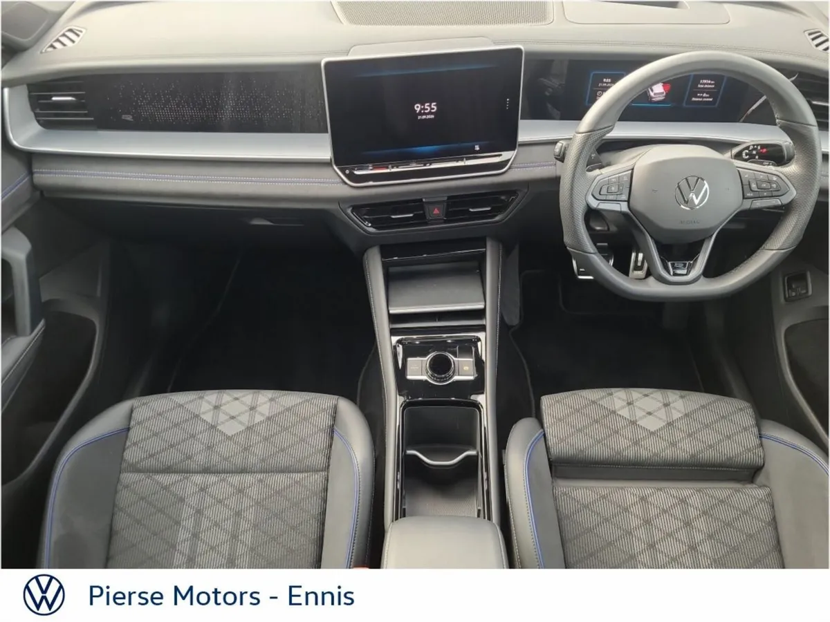 Volkswagen Tayron Estate, Petrol Plug-in Hybrid, 2025, White