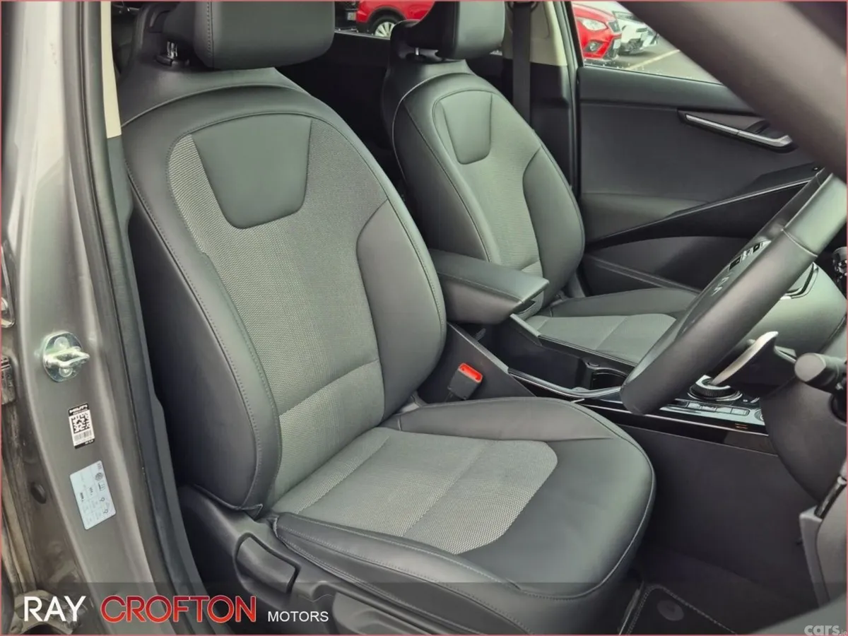 Kia e-Niro SUV, Electric, 2023, Grey