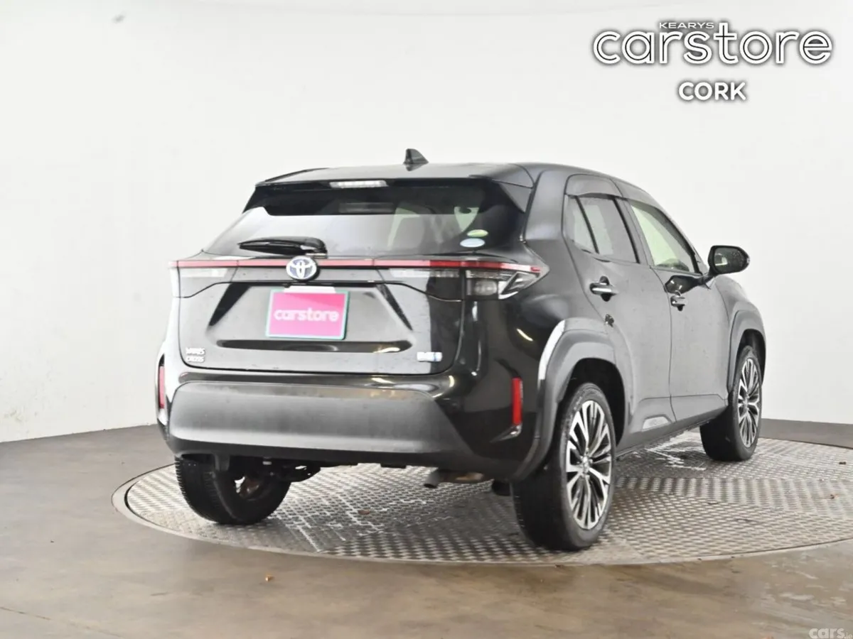 Toyota Yaris Cross SUV, Petrol Hybrid, 2021, Black