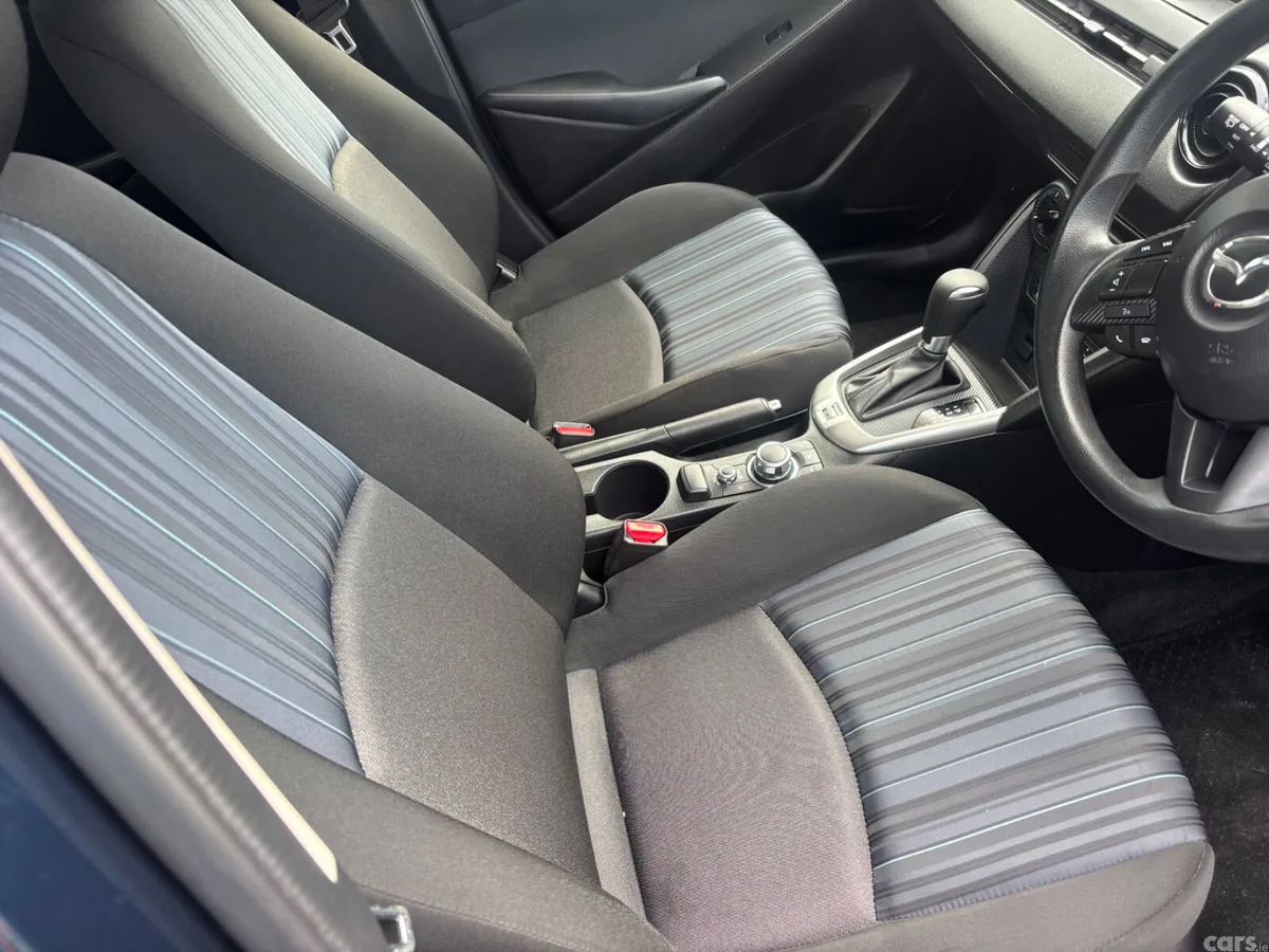 Mazda Demio Hatchback, Petrol, 2015, Blue