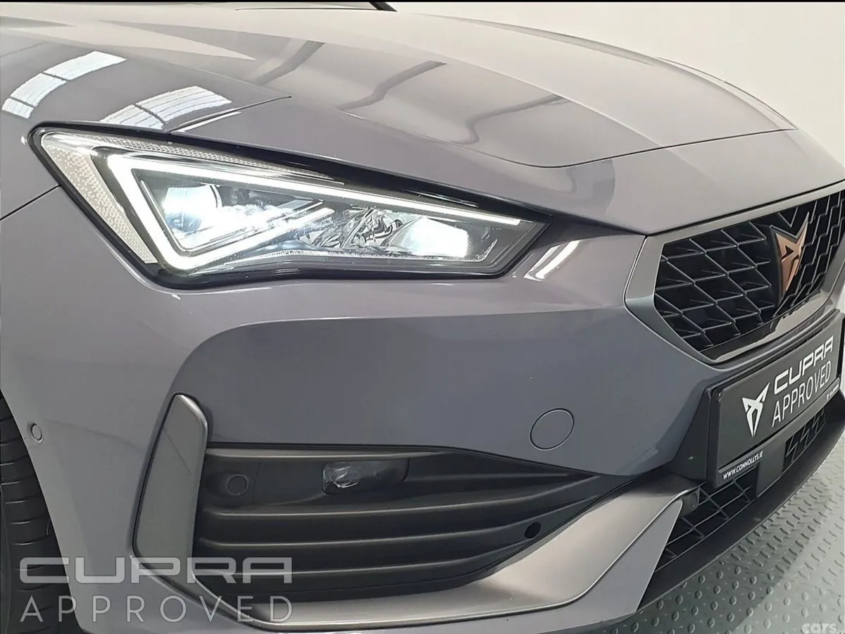 Cupra Leon Hatchback, Diesel, 2024, Grey