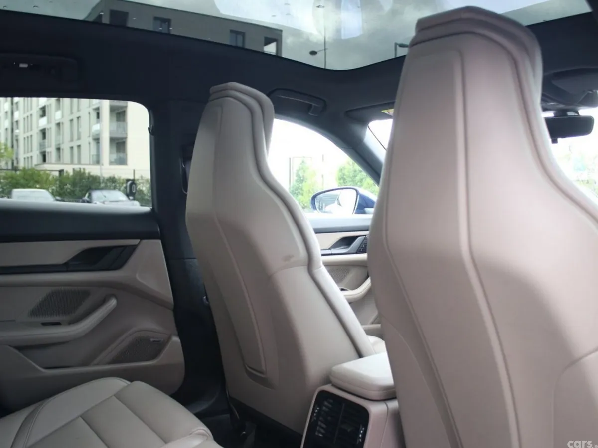 Porsche Taycan Estate, Electric, 2024, Blue