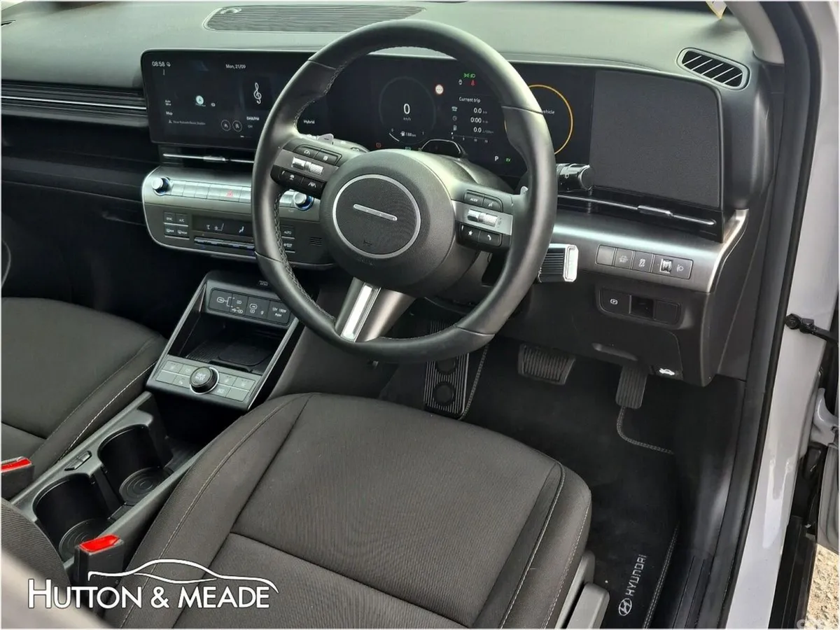 Hyundai KONA SUV, Petrol Hybrid, 2024, Grey