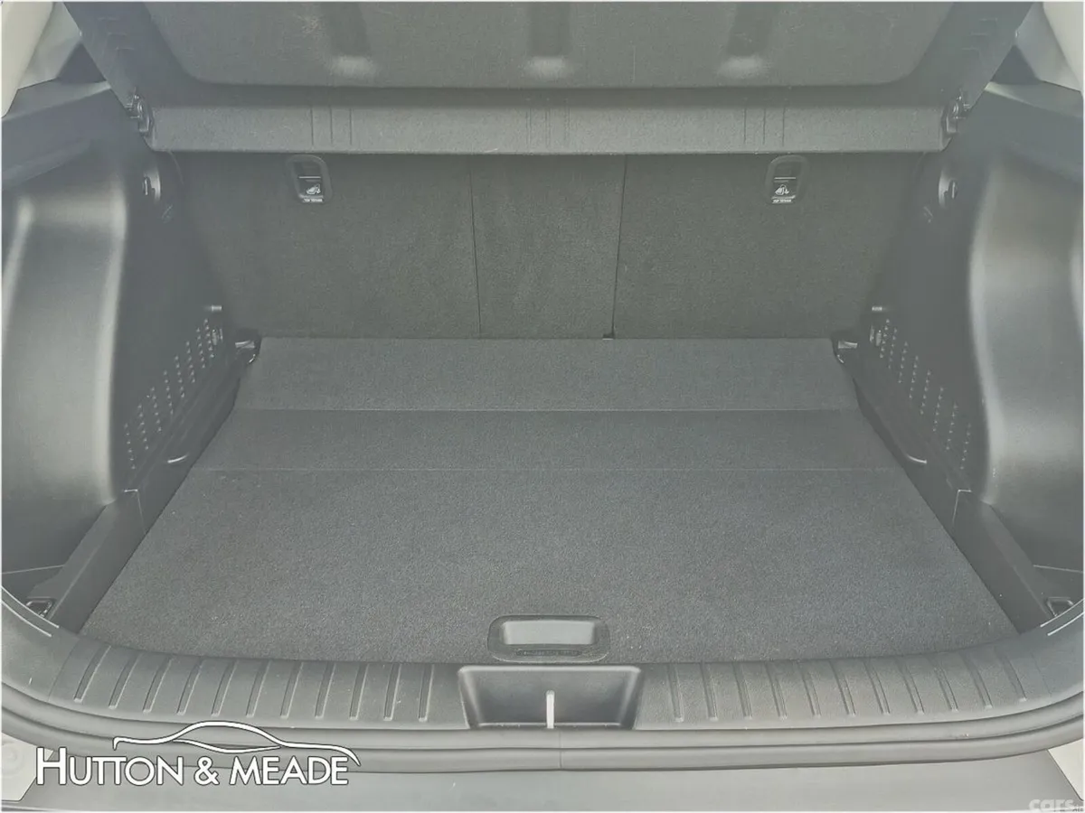 Hyundai KONA SUV, Petrol Hybrid, 2024, Grey