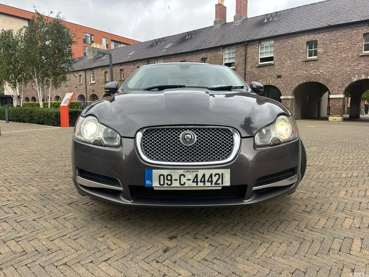 Jaguar XF Saloon, Diesel, 2009, Grey