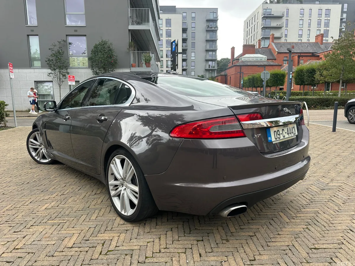 Jaguar XF Saloon, Diesel, 2009, Grey
