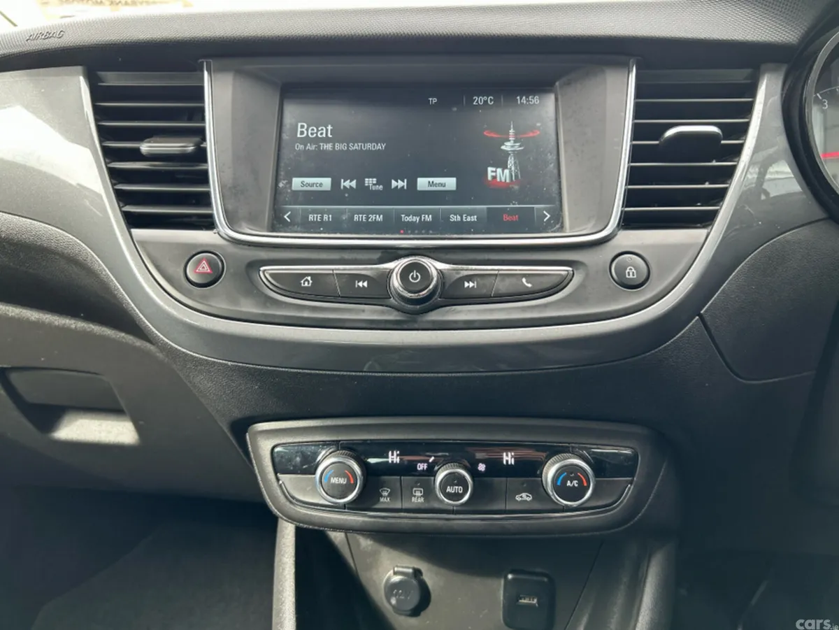 Opel Crossland MPV, Diesel, 2022, Grey