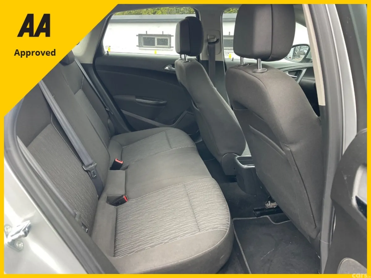 Opel Astra Saloon, Diesel, 2016, Silver