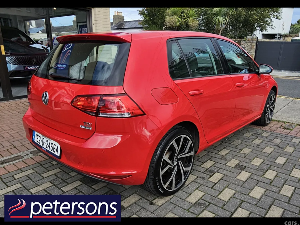 Volkswagen Golf Hatchback, Diesel, 2015, Red