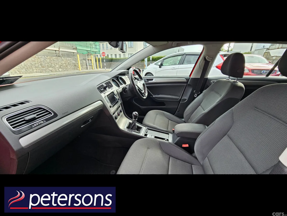 Volkswagen Golf Hatchback, Diesel, 2015, Red