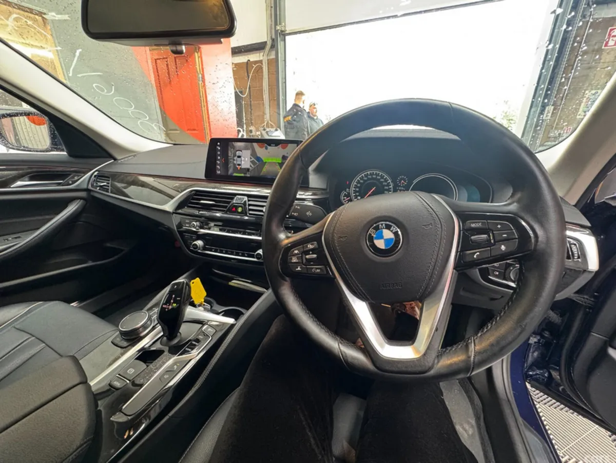 BMW 5-Series Saloon, Diesel, 2017, Blue