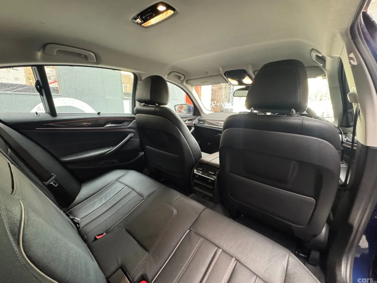 BMW 5-Series Saloon, Diesel, 2017, Blue