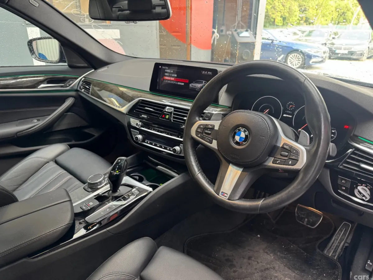 BMW 5-Series Saloon, Petrol, 2018, Blue