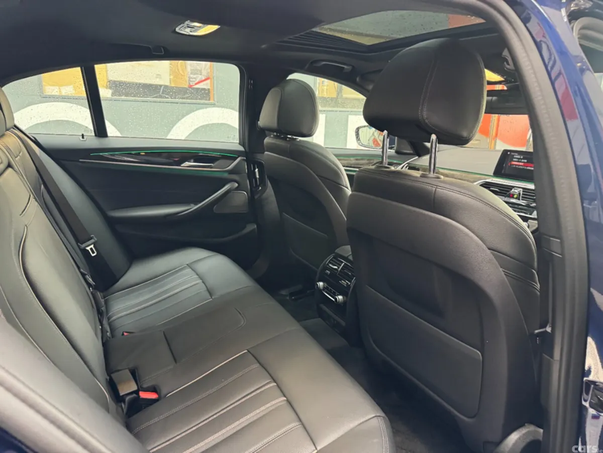BMW 5-Series Saloon, Petrol, 2018, Blue