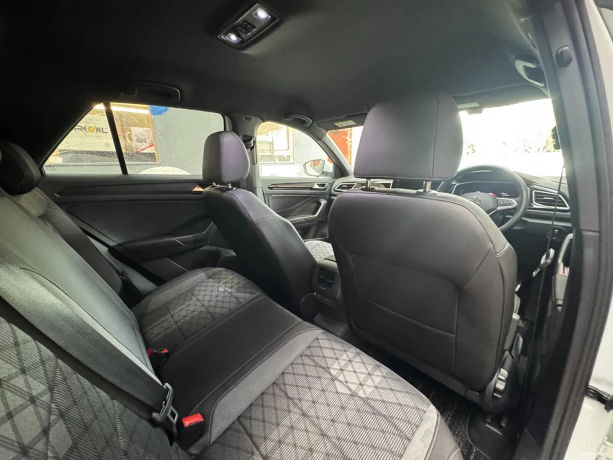 Volkswagen T-Roc SUV, Diesel, 2024, White