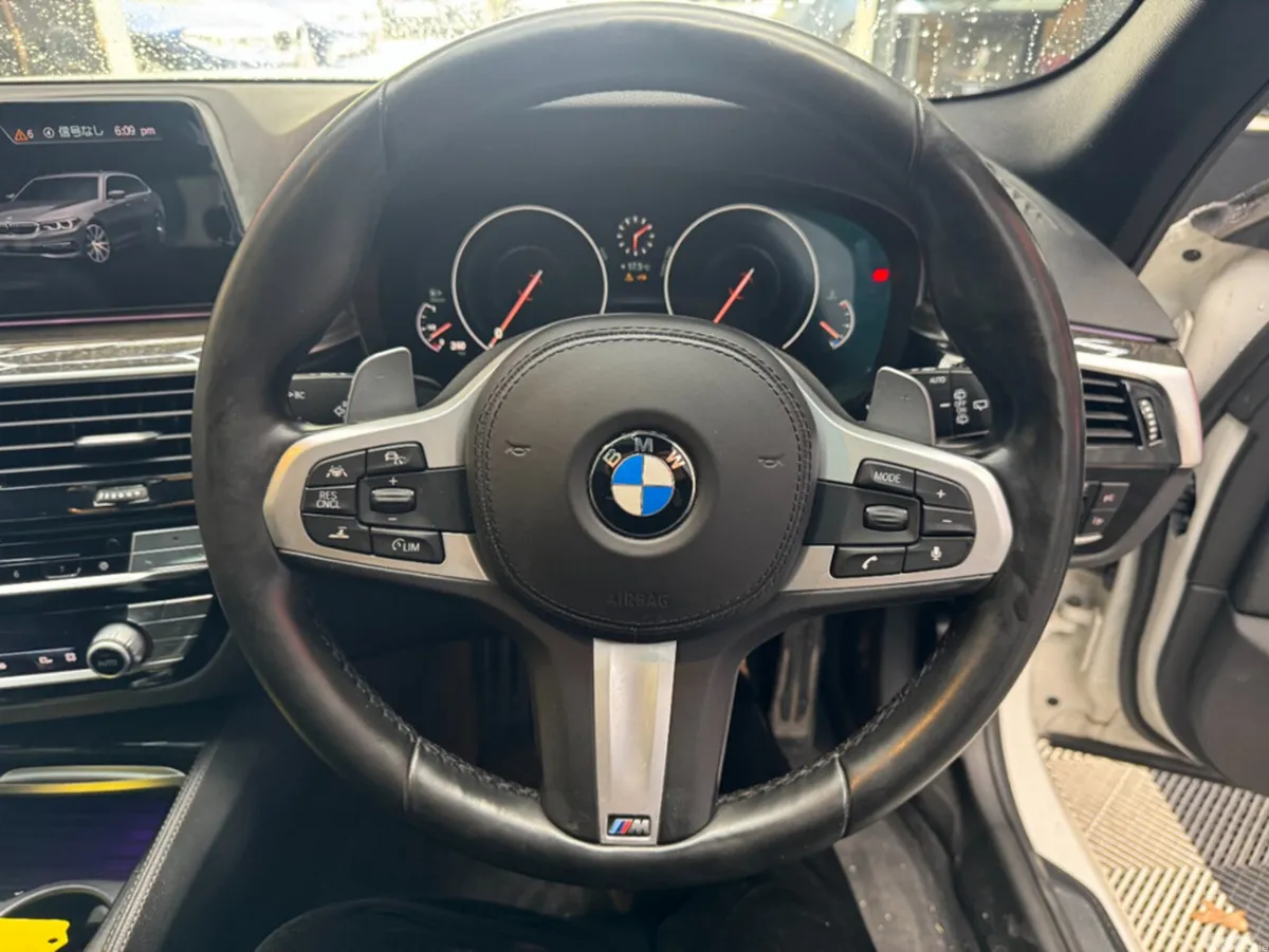 BMW 5-Series Estate, Diesel, 2019, White