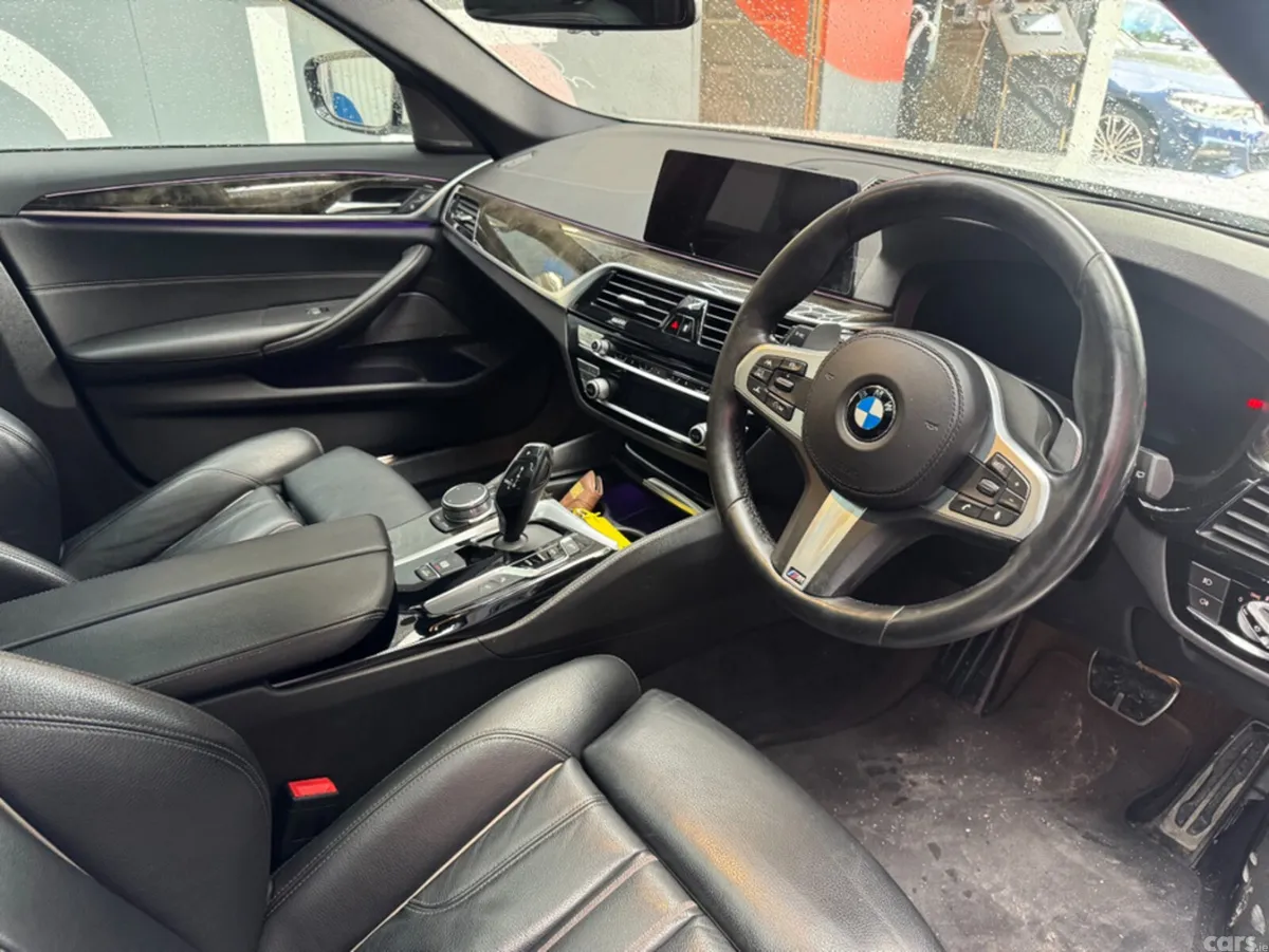 BMW 5-Series Estate, Diesel, 2019, White
