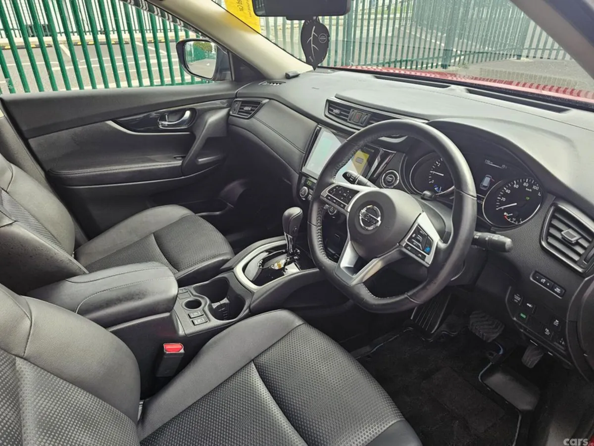 Nissan X-Trail SUV, Petrol, 2020, Red