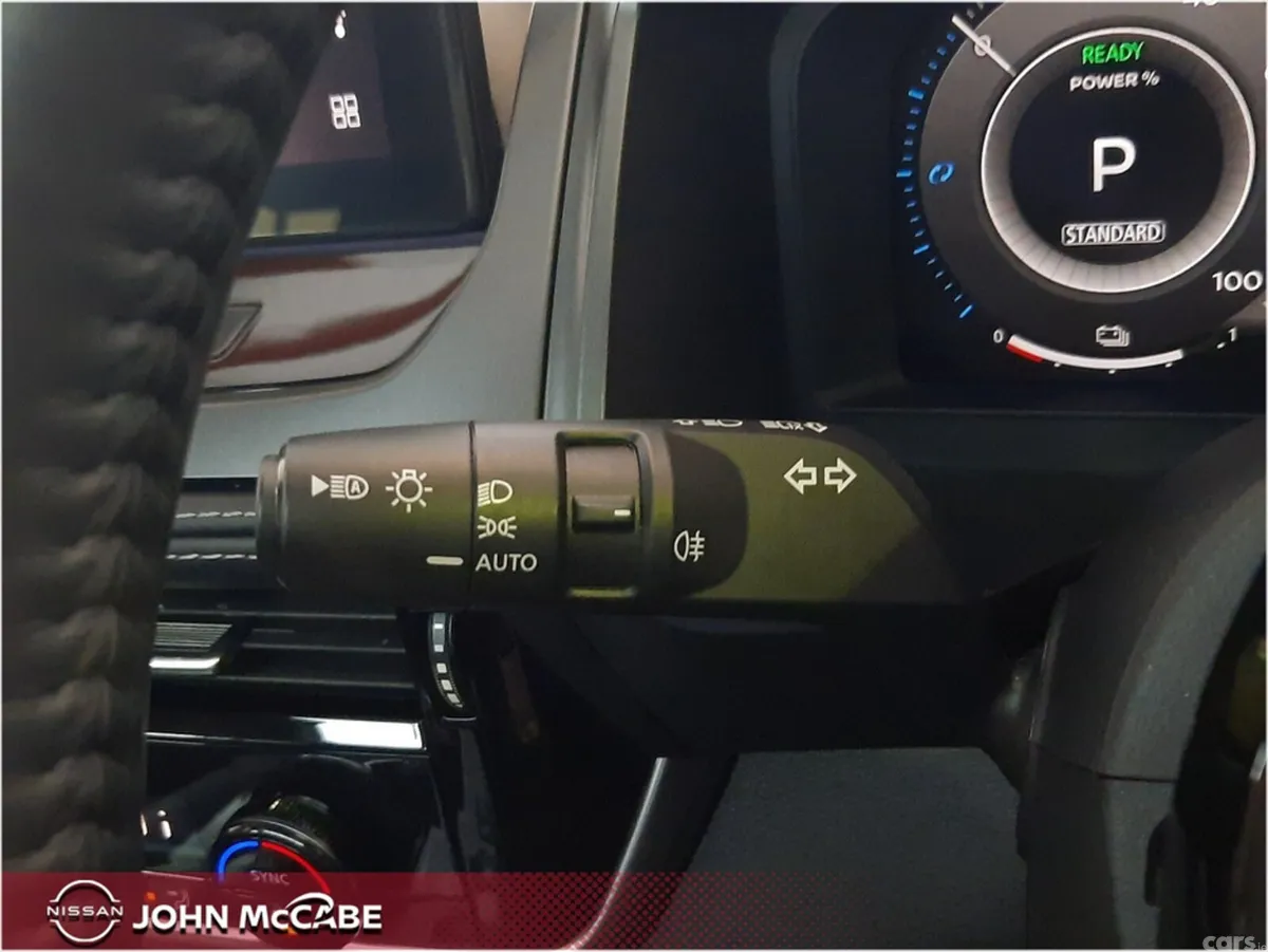 Nissan Qashqai MPV, Petrol Hybrid, 2025, Black