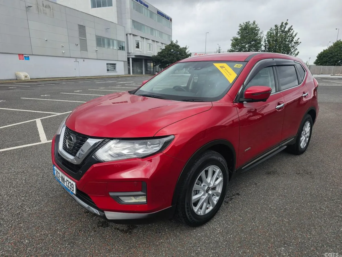 Nissan X-Trail SUV, Petrol, 2020, Red