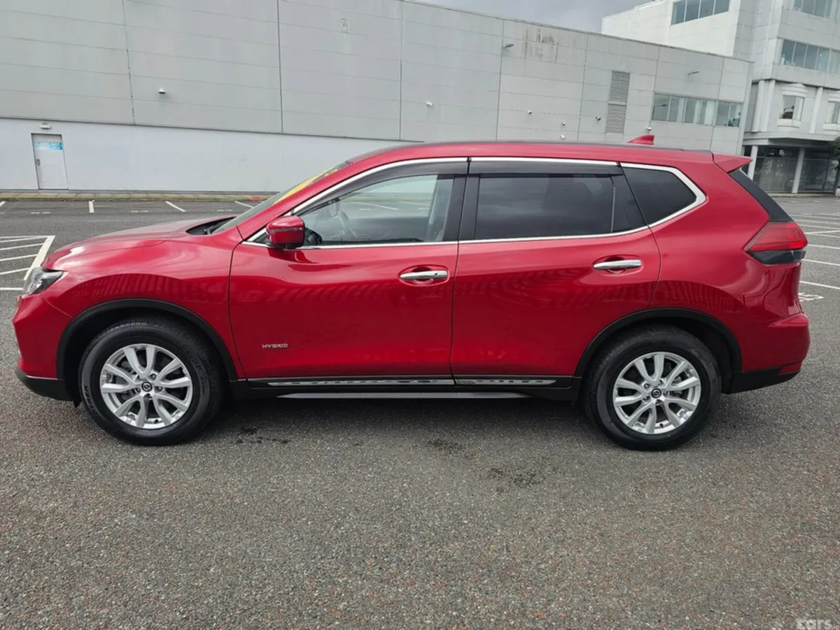 Nissan X-Trail SUV, Petrol, 2020, Red