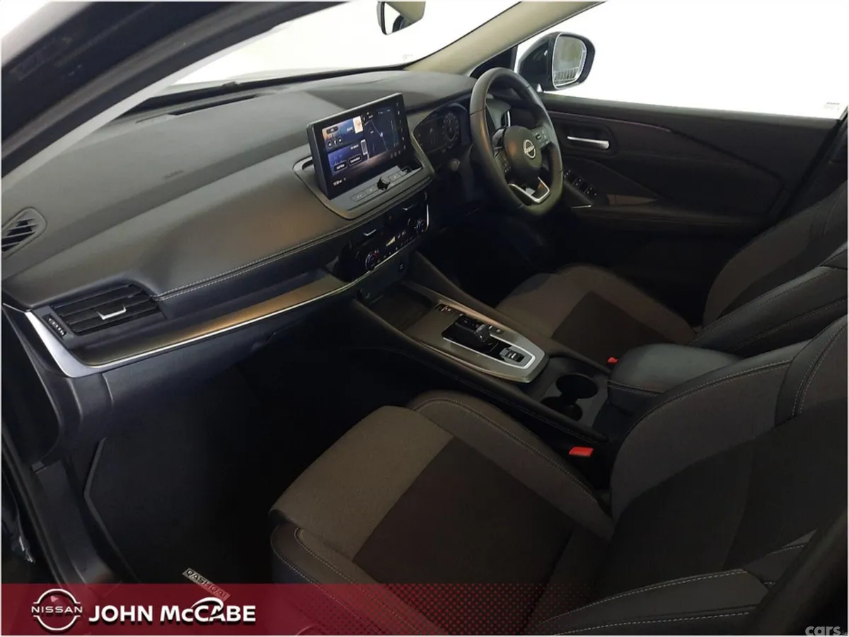 Nissan Qashqai MPV, Petrol Hybrid, 2025, Black