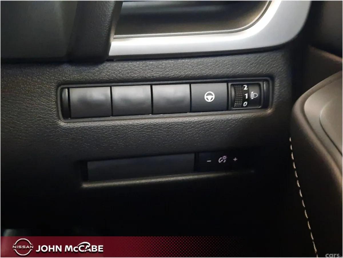 Nissan Qashqai MPV, Petrol Hybrid, 2026, Grey