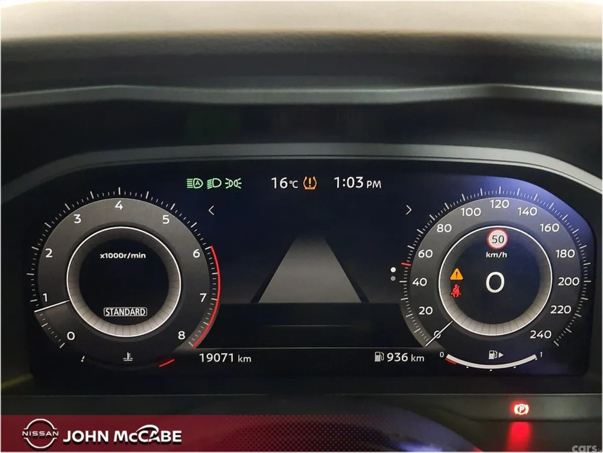Nissan Qashqai MPV, Petrol Hybrid, 2025, White