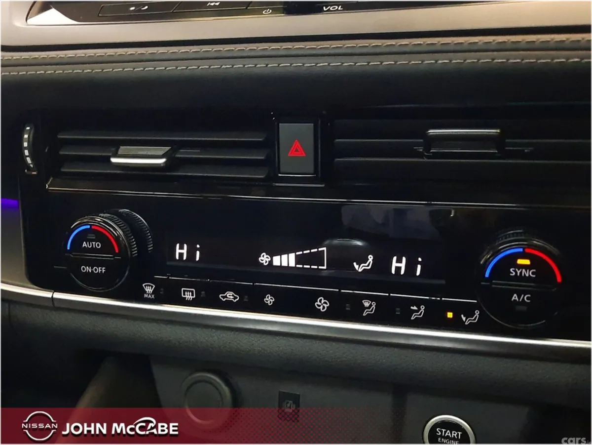 Nissan Qashqai MPV, Petrol Hybrid, 2025, White