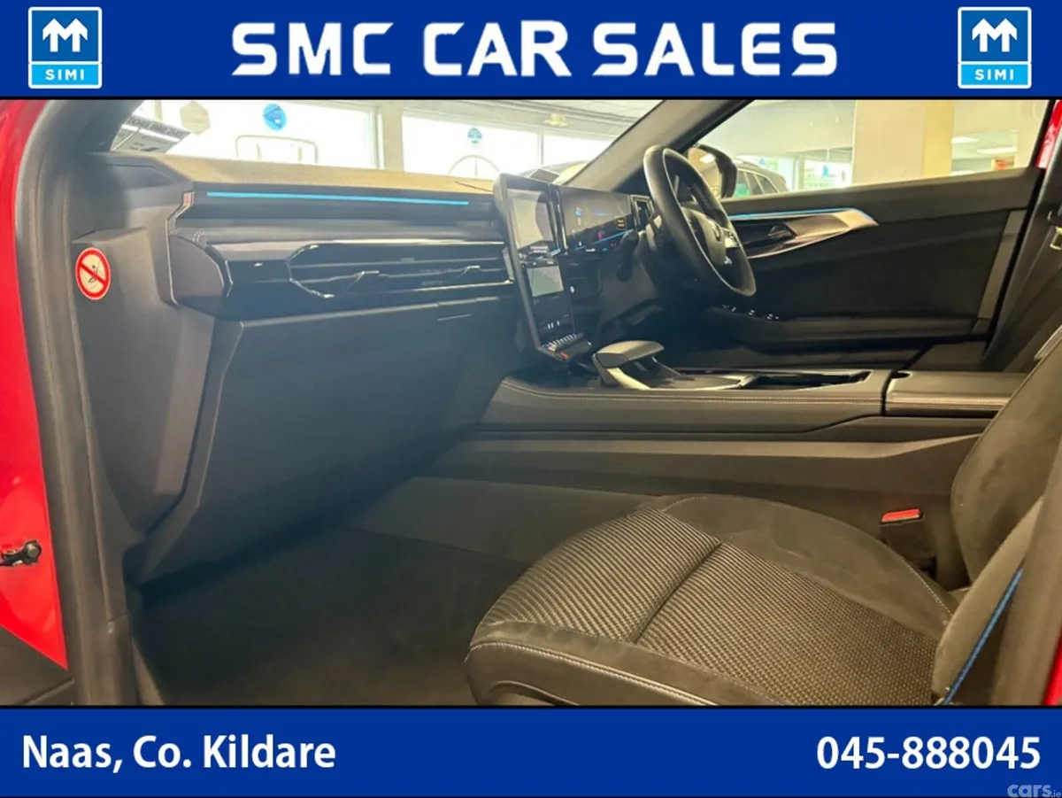 Renault Austral SUV, Petrol, 2024, Red