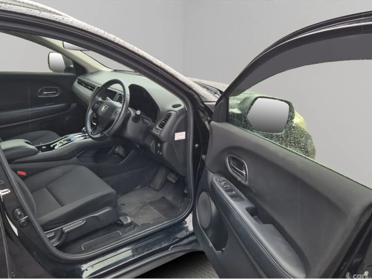 Honda HR-V SUV, Petrol Hybrid, 2015, Black