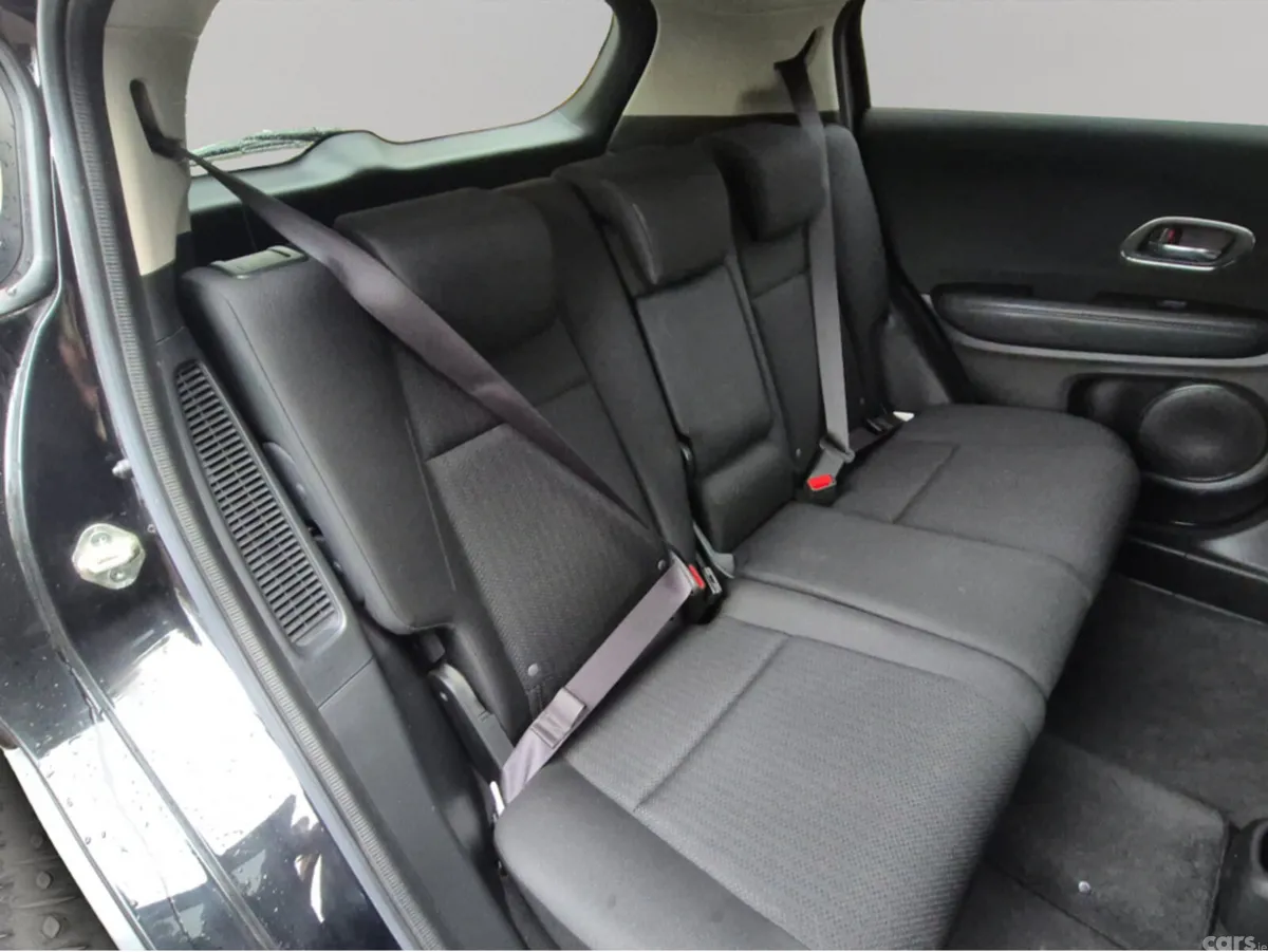 Honda HR-V SUV, Petrol Hybrid, 2015, Black