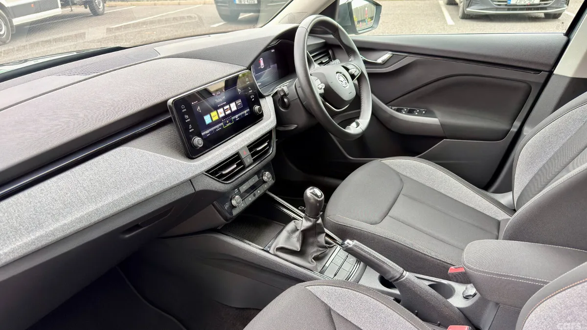 Skoda Kamiq Hatchback, Petrol, 2025, Grey