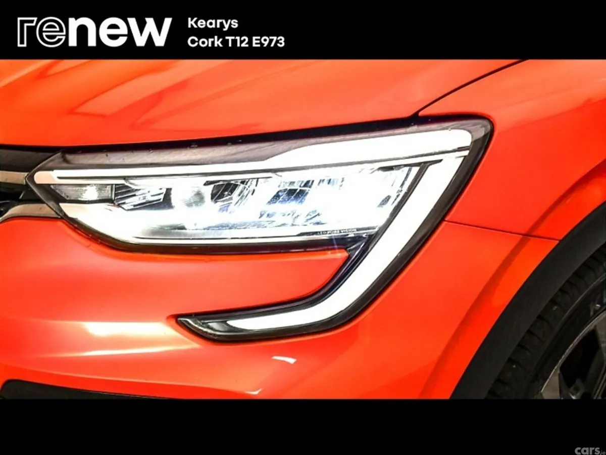 Renault Arkana SUV, Petrol Hybrid, 2021, Orange