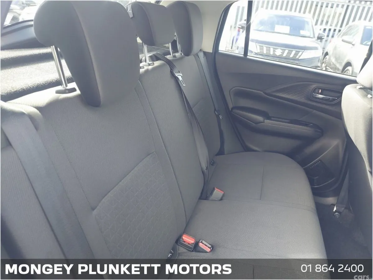 Suzuki Swift Hatchback, Petrol Hybrid, 2026, White