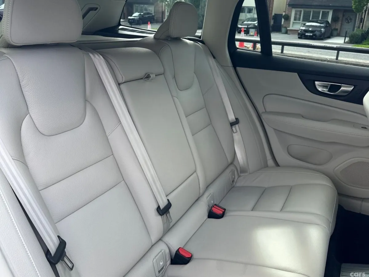 Volvo V60 Estate, Petrol Hybrid, 2026, Black