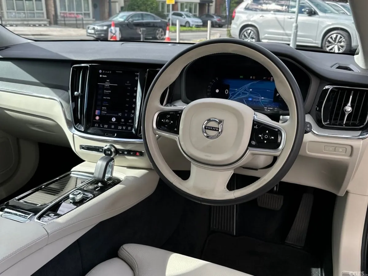 Volvo V60 Estate, Petrol Hybrid, 2026, Black