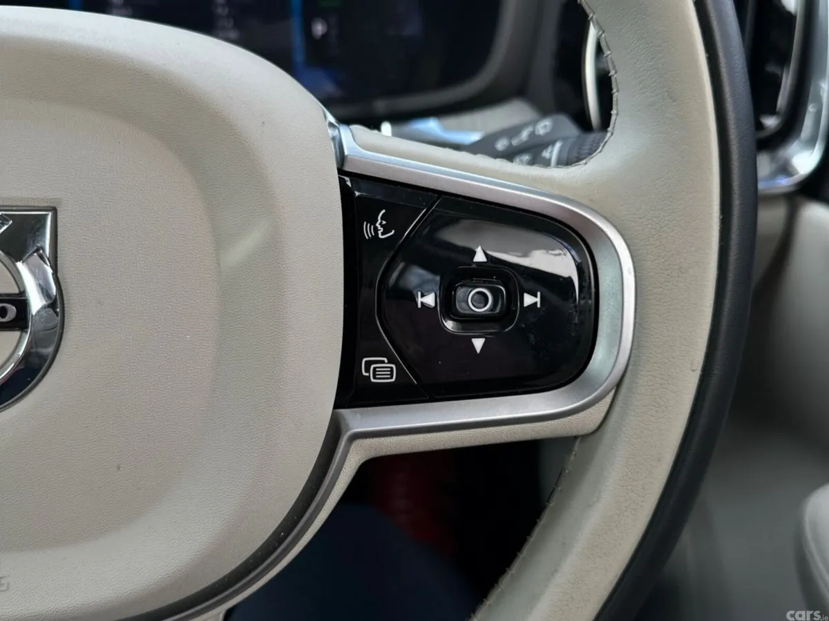 Volvo V60 Estate, Petrol Hybrid, 2026, Black